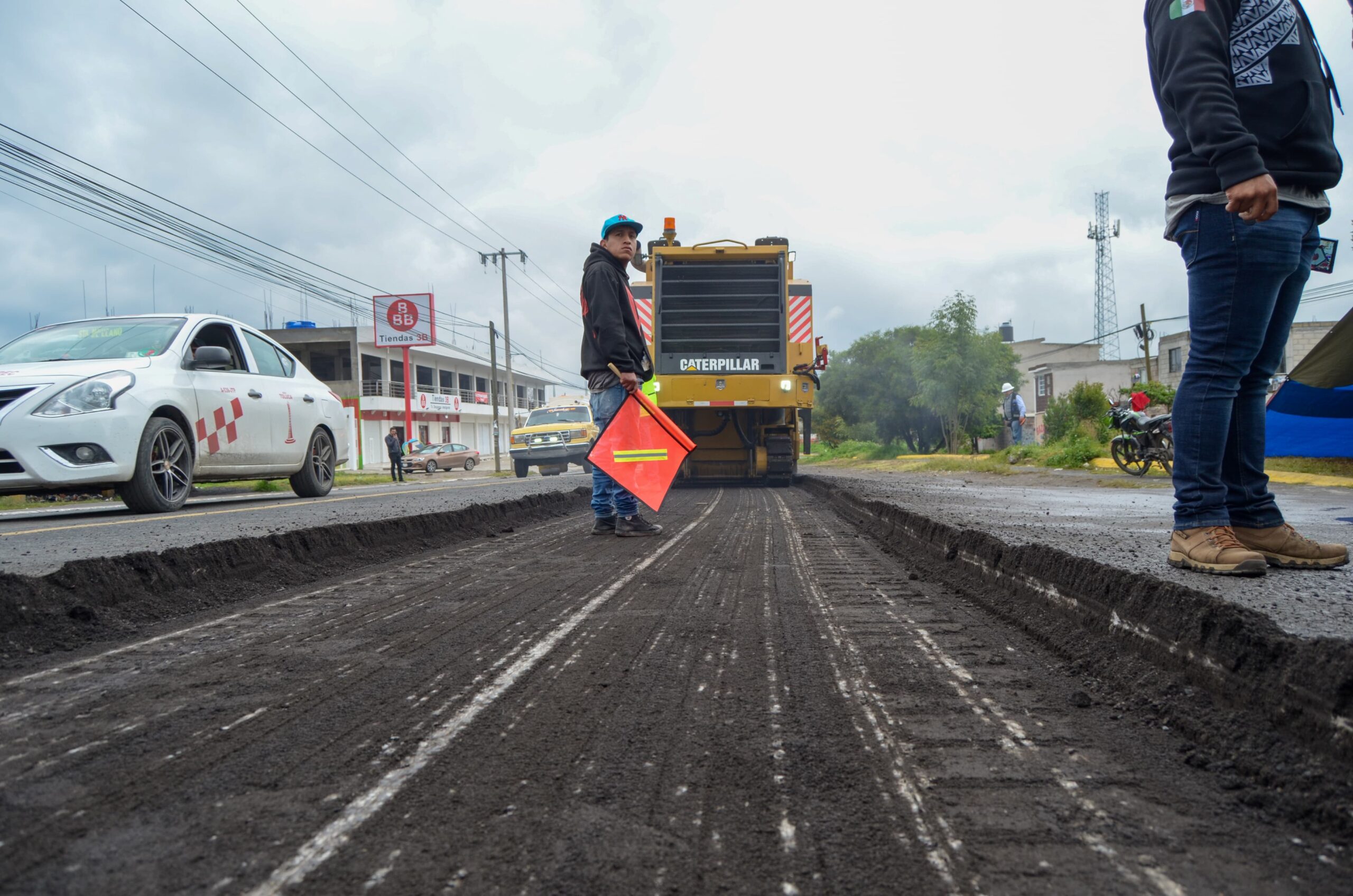 AVANZA EL BOULEVARD COLIBRÍ: ALMOLOYA DE JUÁREZ SE MODERNIZA Y MEJORA SU CONECTIVIDAD
